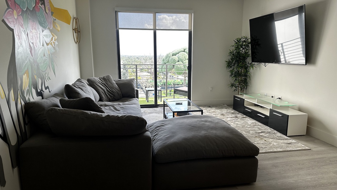 Photo of Livingroom in Garden Isles