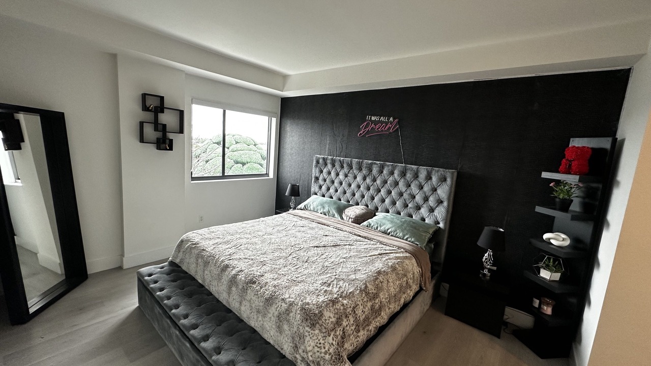 Photo of Bedroom in Garden Isles