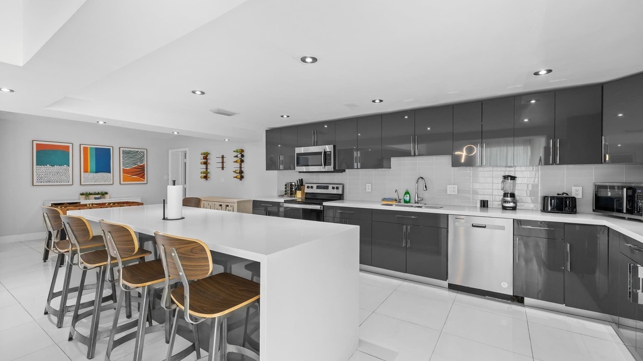 Photo of Kitchen in Golden Glades