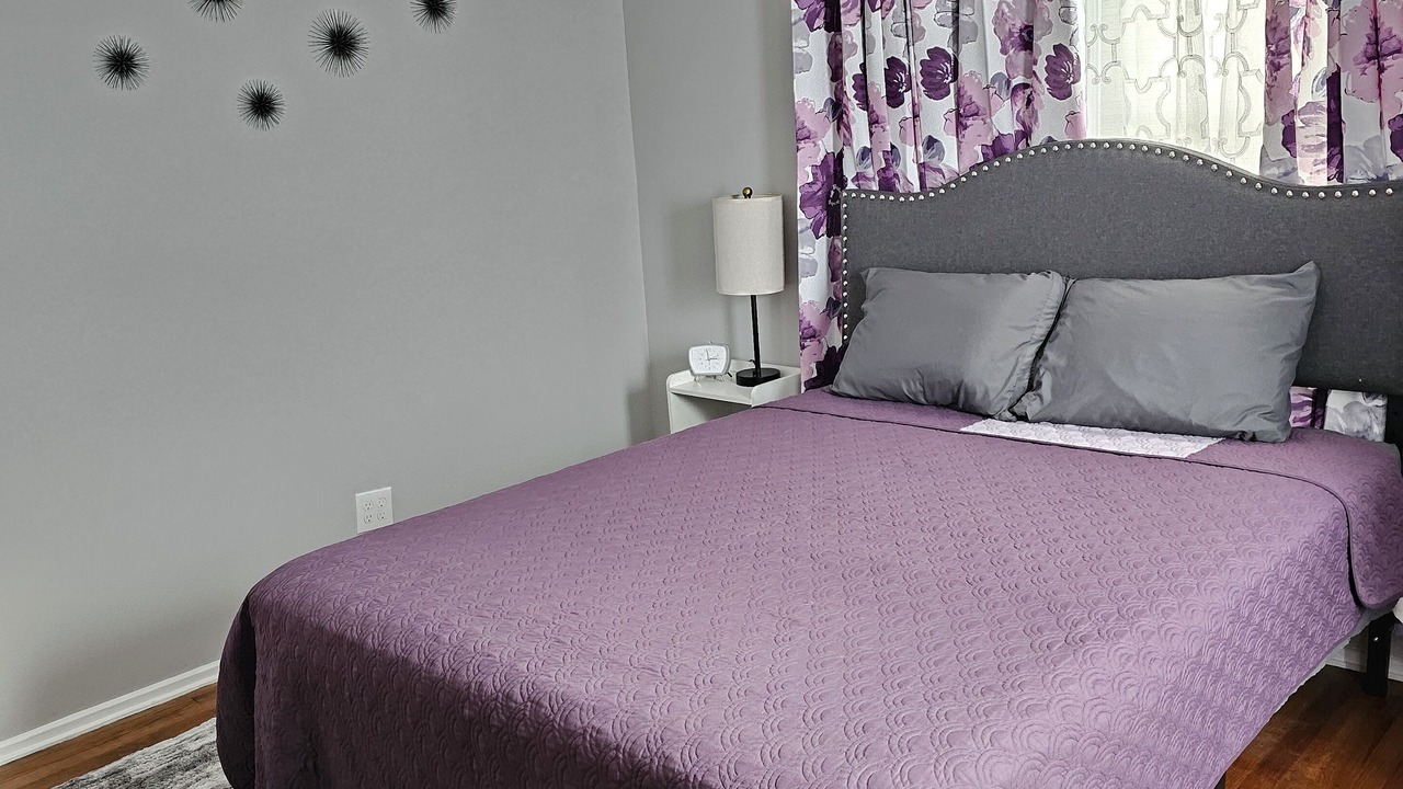 Photo of Bedroom in Albany
