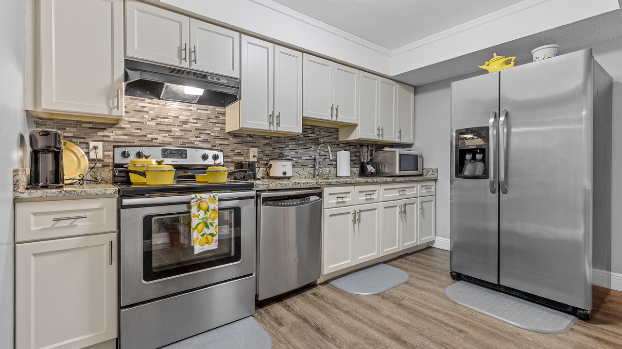 Photo of Kitchen in Lake Ida Shores