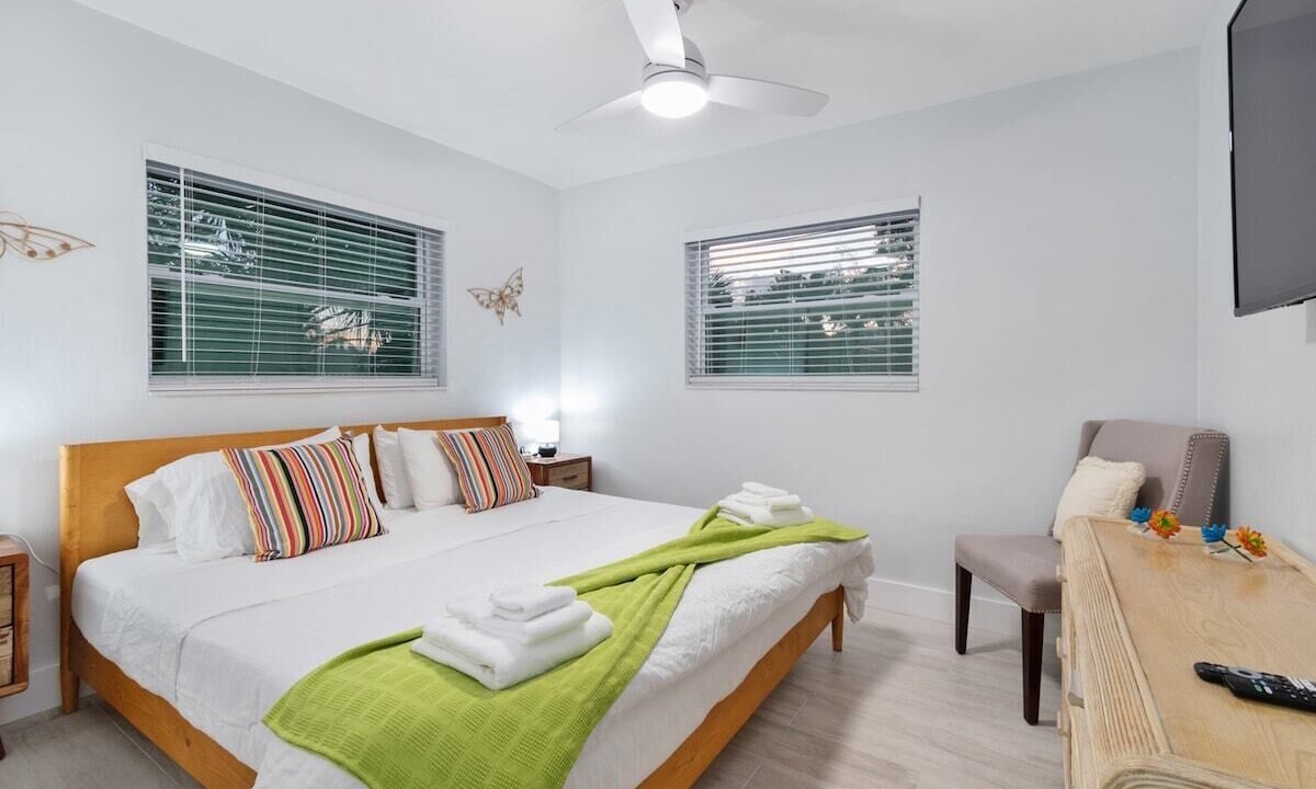 Photo of Bedroom in Harbor Village