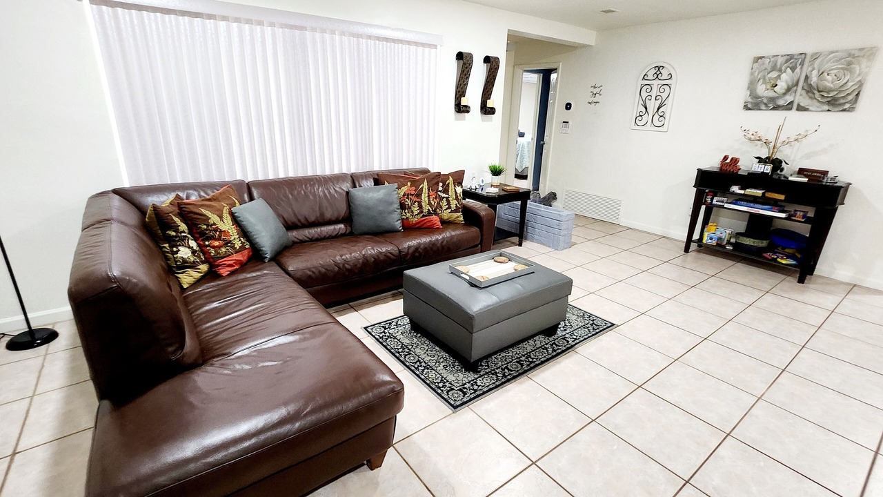 Photo of Livingroom in Miramar