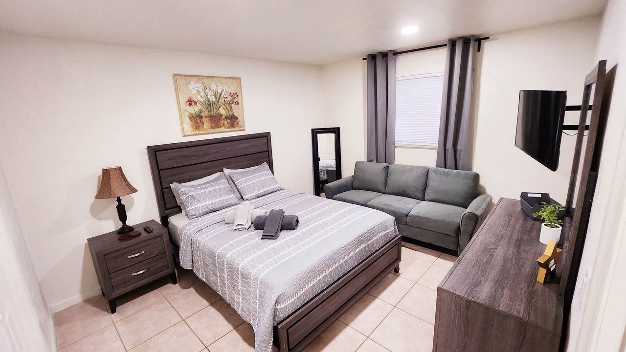 Photo of Bedroom in Miramar
