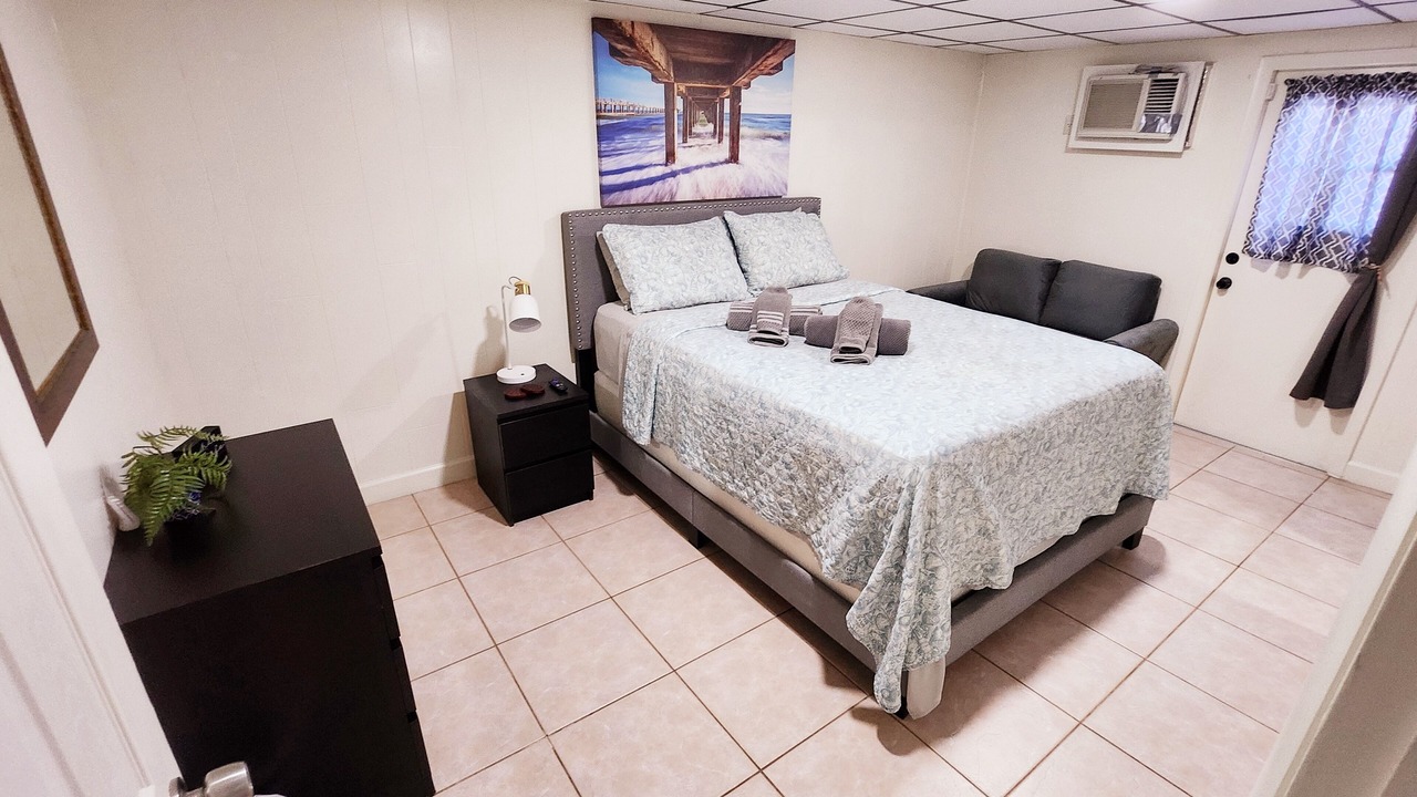Photo of Bedroom in Miramar
