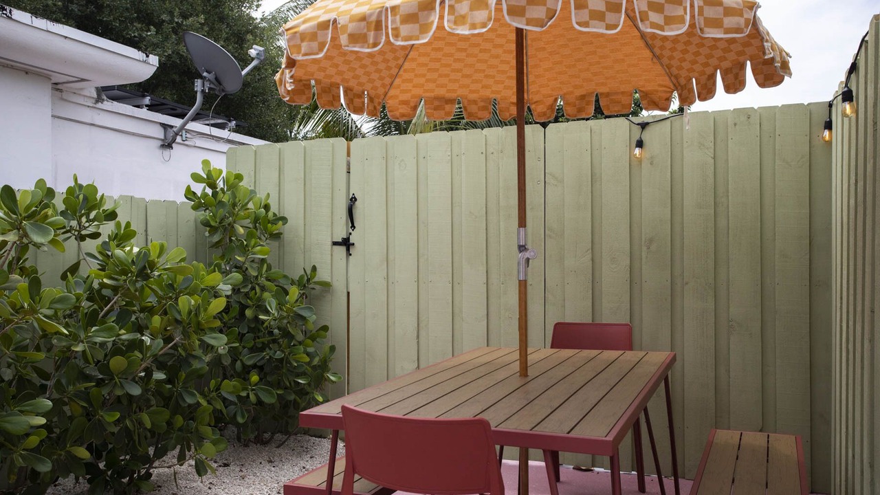 Photo of Outdoor in Biscayne Park