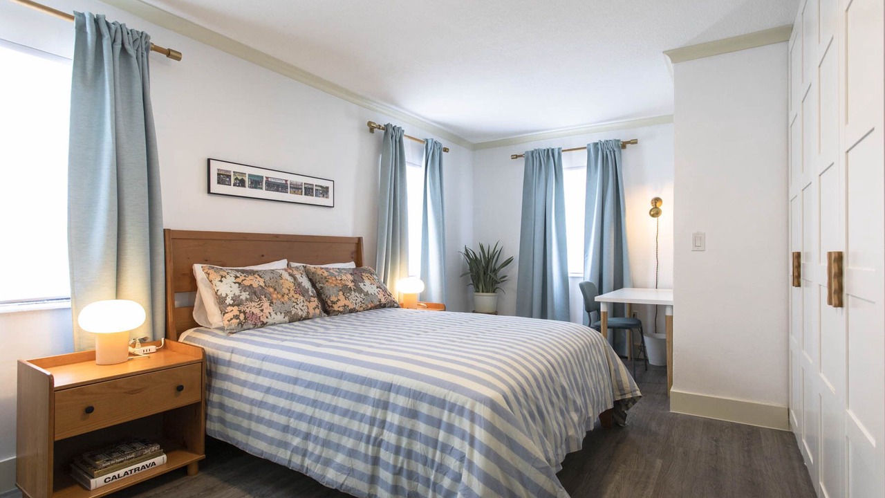 Photo of Bedroom in Biscayne Park