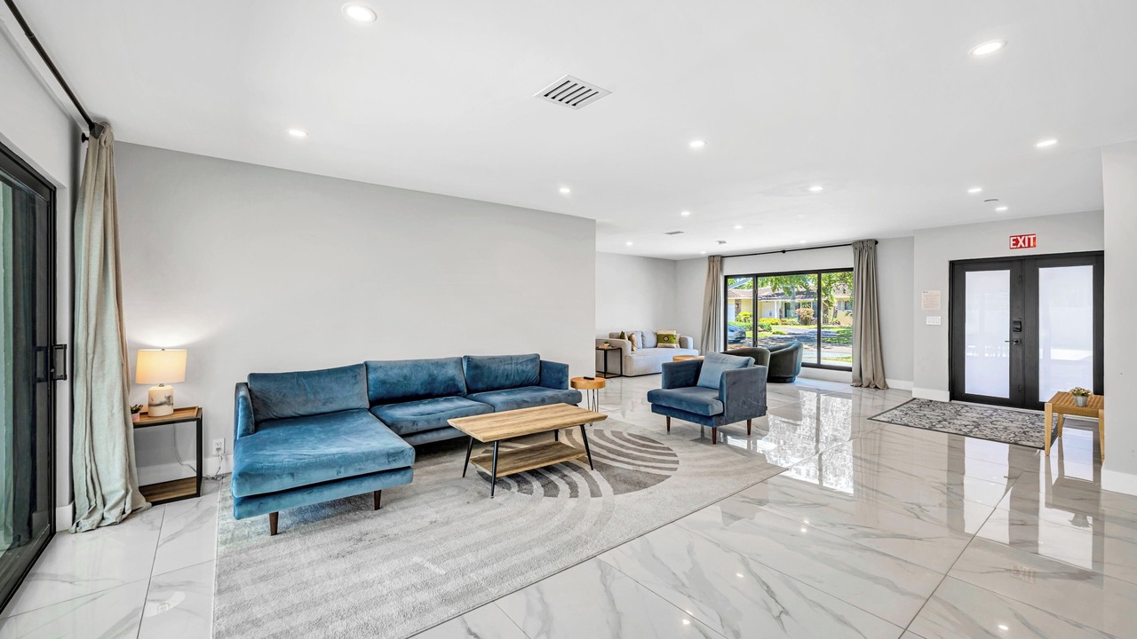 Photo of Livingroom in Emerald Hills
