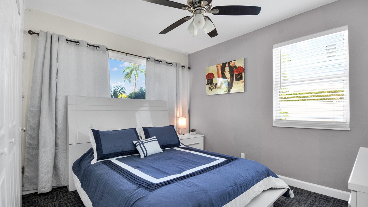 Photo of Bedroom in Deerfield Beach