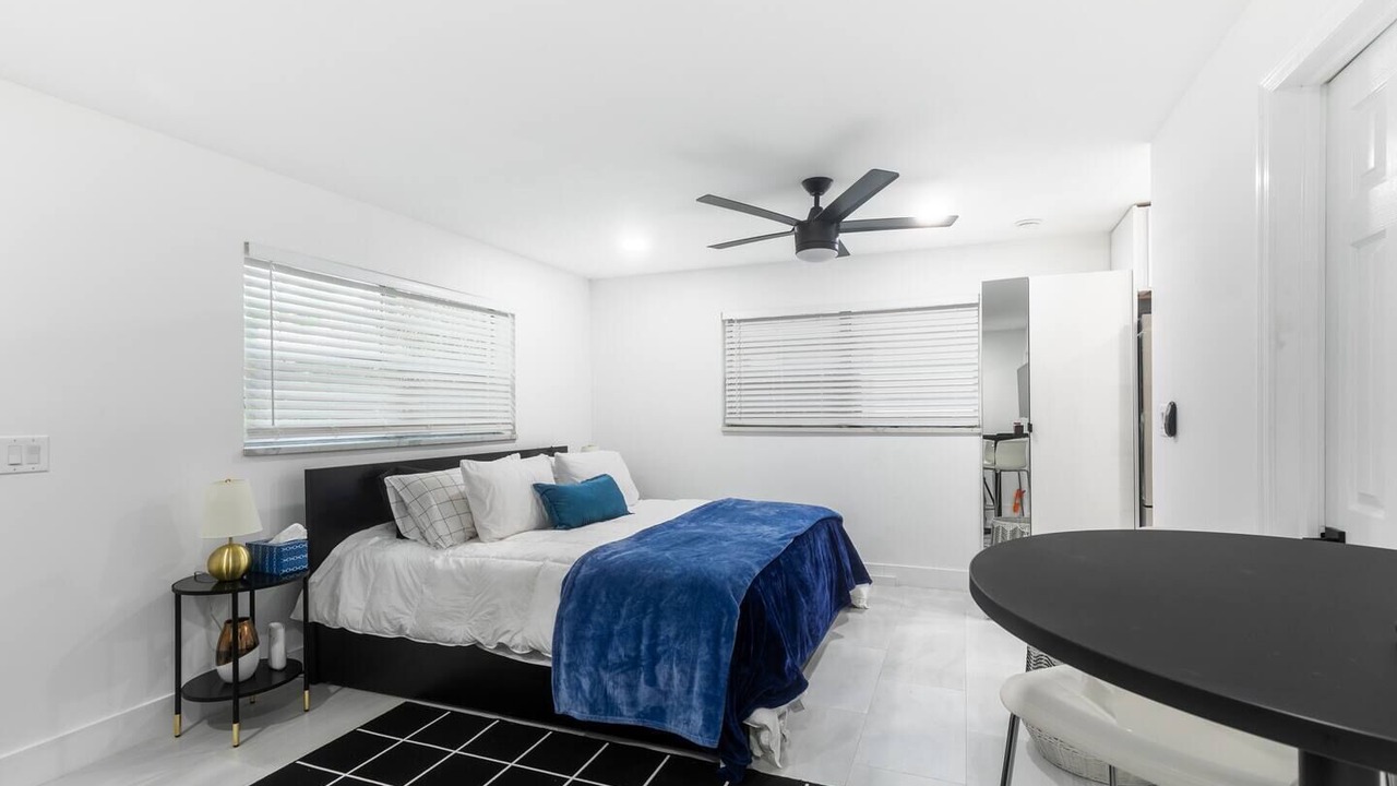 Photo of Bedroom in Central Fort Lauderdale