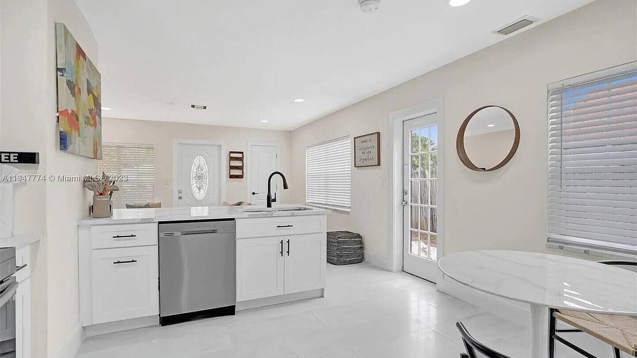 Photo of Kitchen in Central Fort Lauderdale