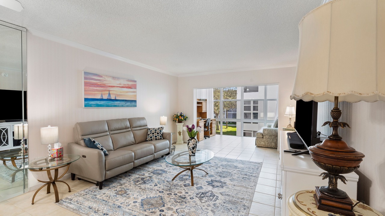 Photo of Livingroom in Bel Air
