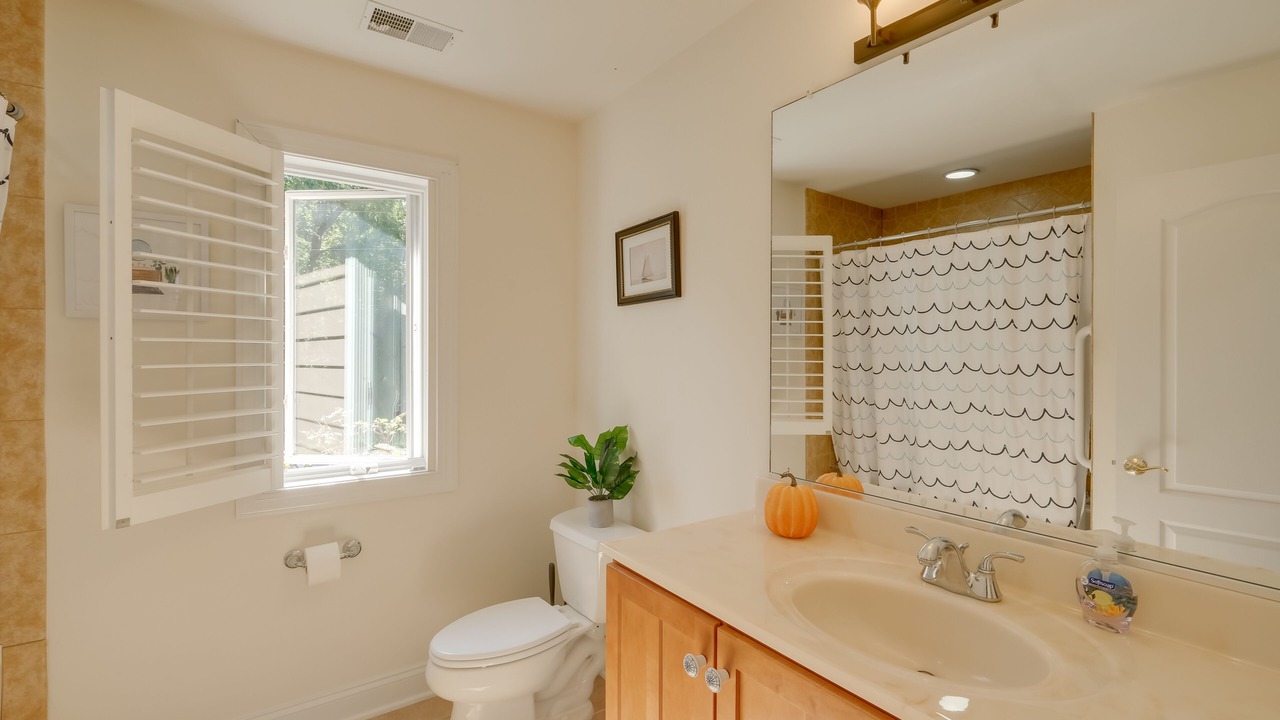 Photo of Bathroom in Montross