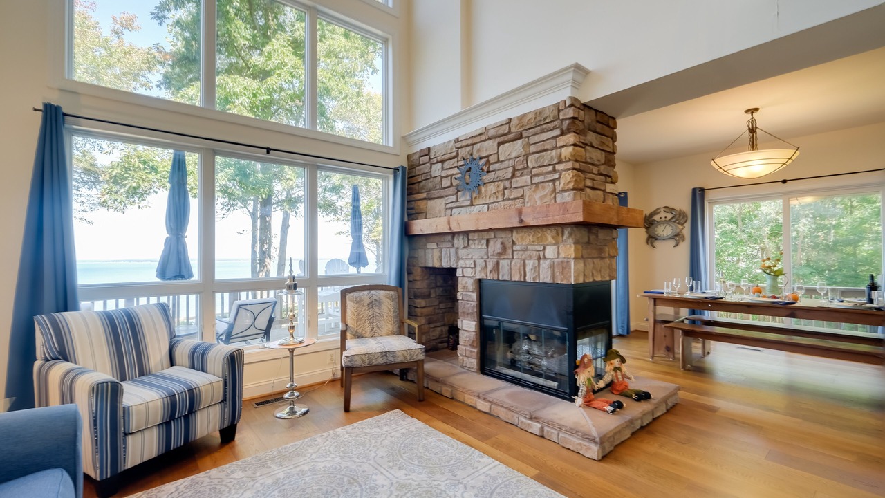 Photo of Livingroom in Montross