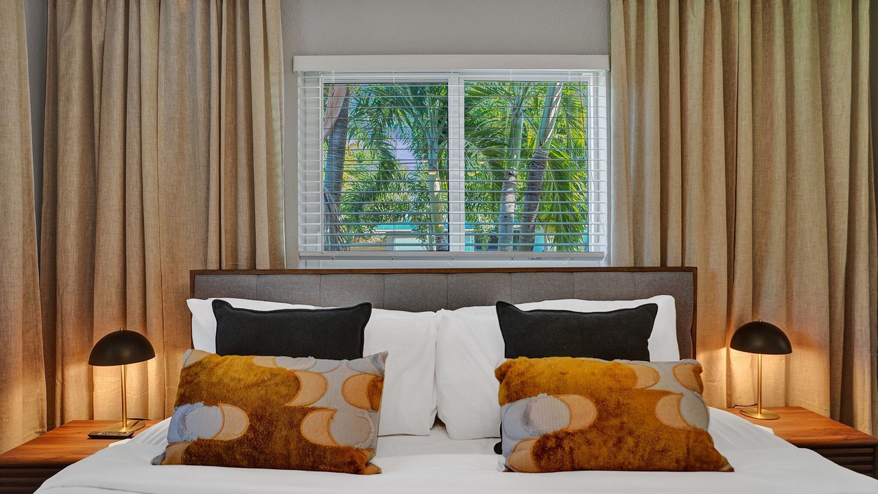 Photo of Bedroom in Wilton Manors