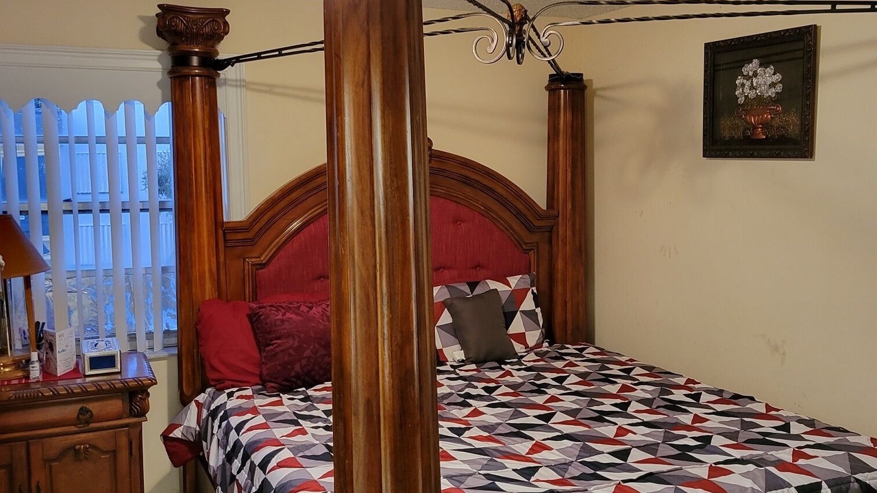 Photo of Bedroom in Kings Point