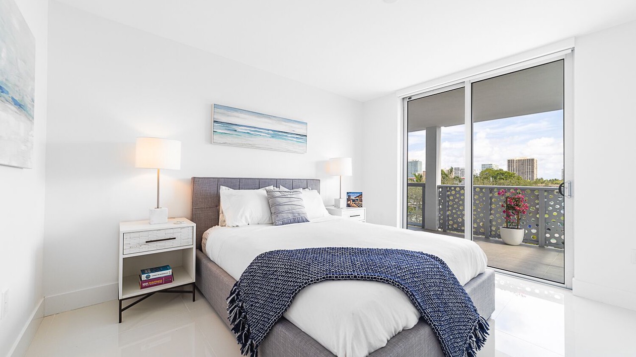 Photo of Bedroom in Bay Harbor Islands