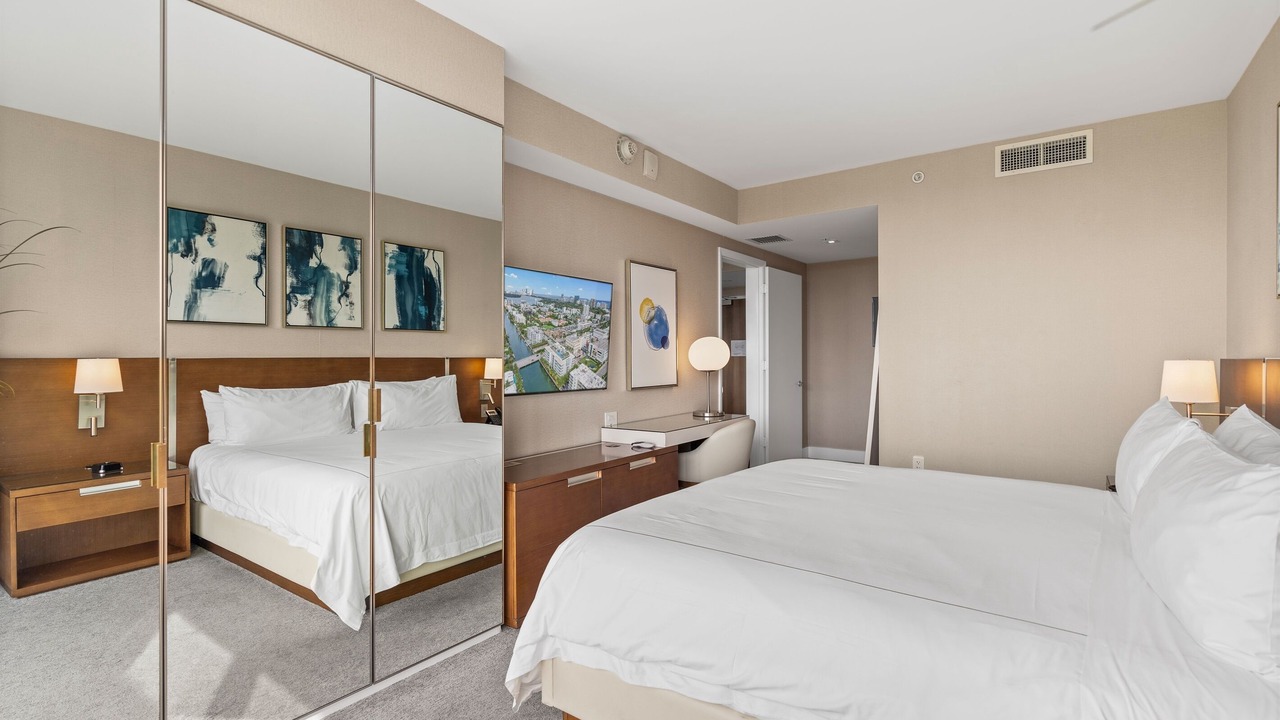 Photo of Bedroom in Bay Harbor Islands