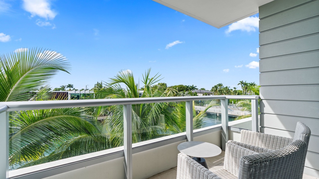 Photo of Outdoor in Bay Harbor Islands