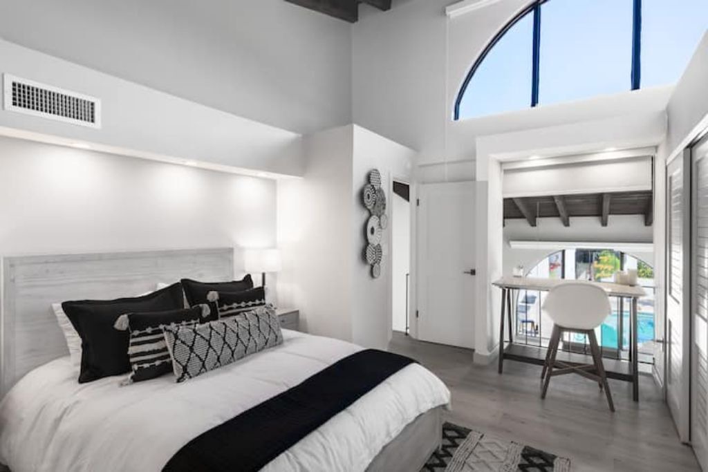Photo of Bedroom in Miami Shores