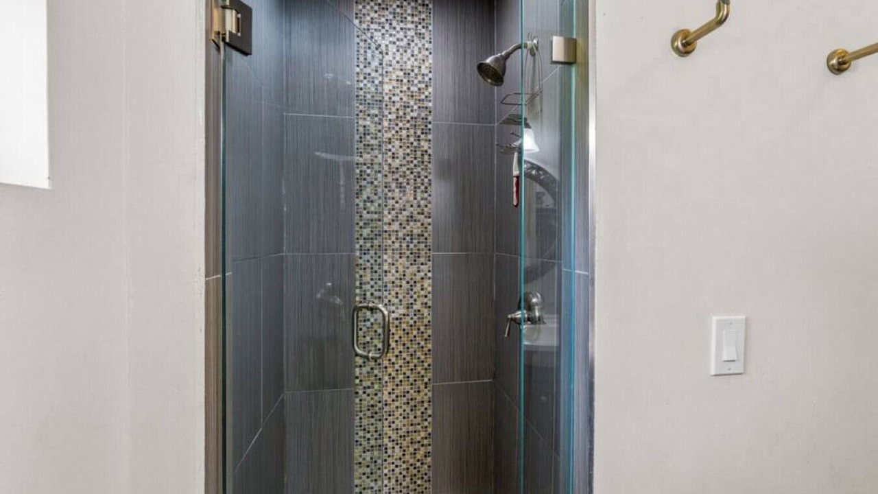Photo of Bathroom in Highland Park Delray
