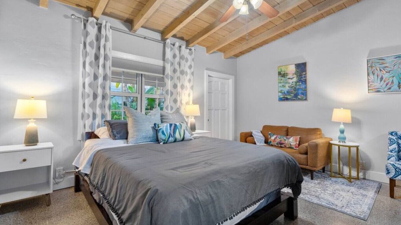 Photo of Bedroom in Highland Park Delray