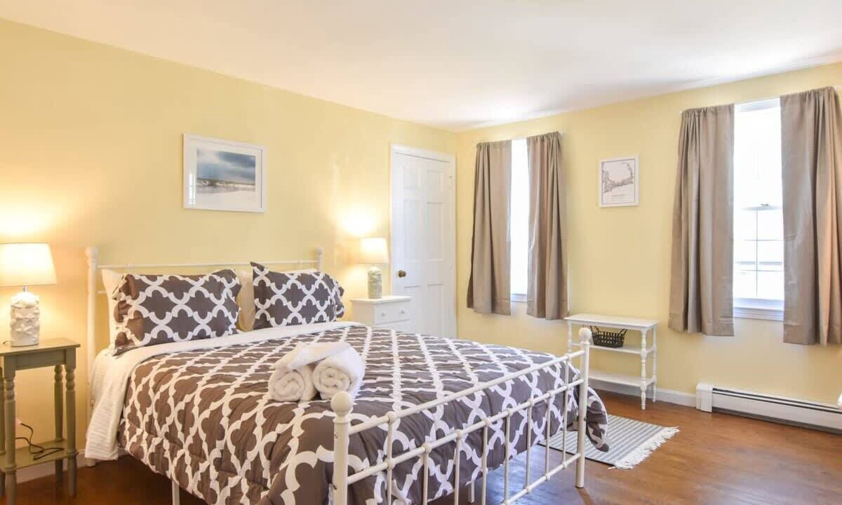 Photo of Bedroom in East Orleans