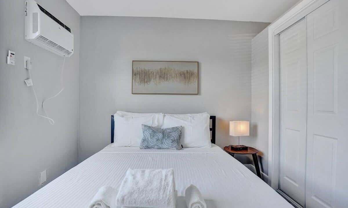 Photo of Bedroom in Poinciana Park