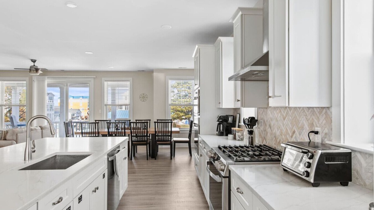 Photo of Kitchen in Edgewater Acres