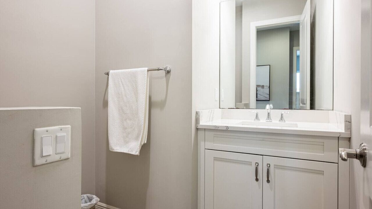 Photo of Bathroom in Parkland