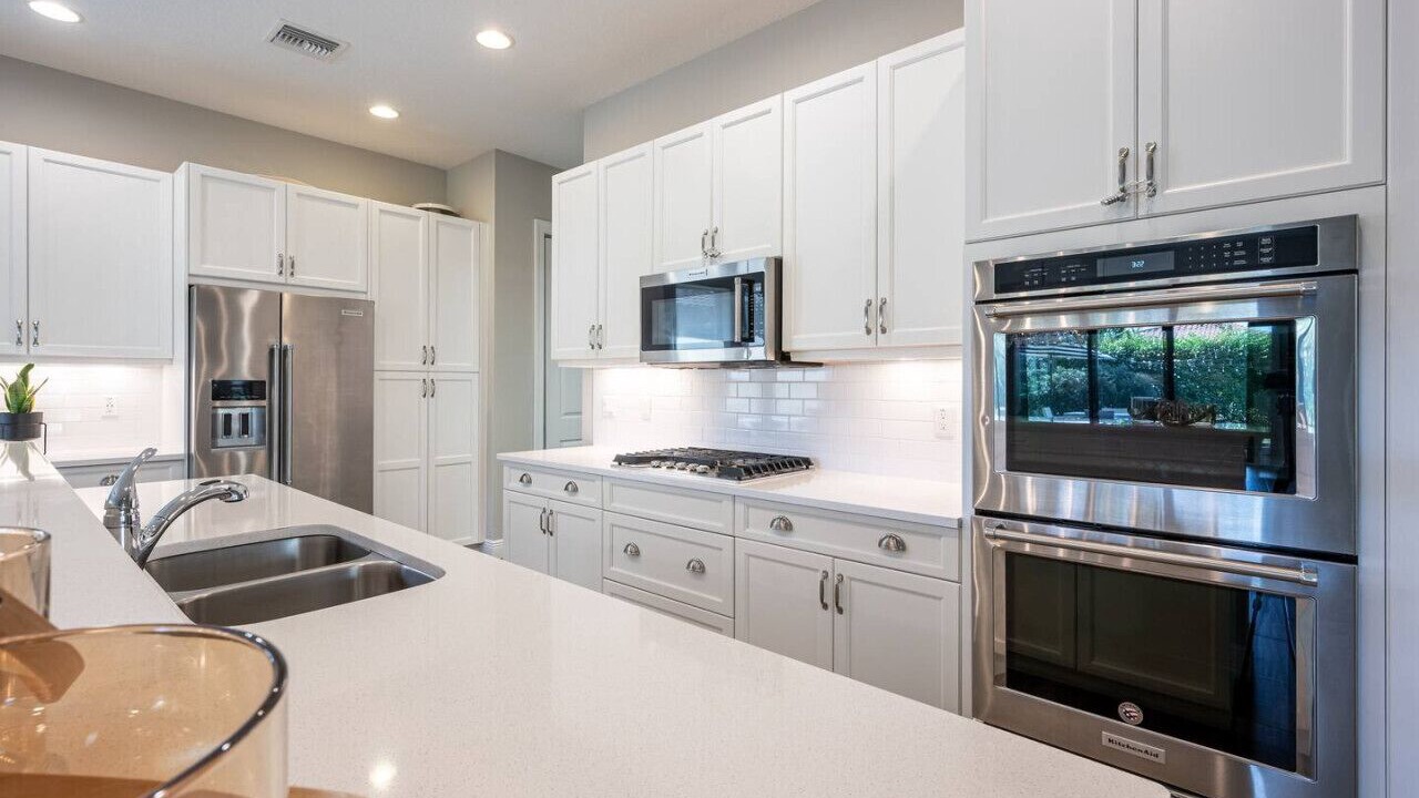 Photo of Kitchen in Parkland