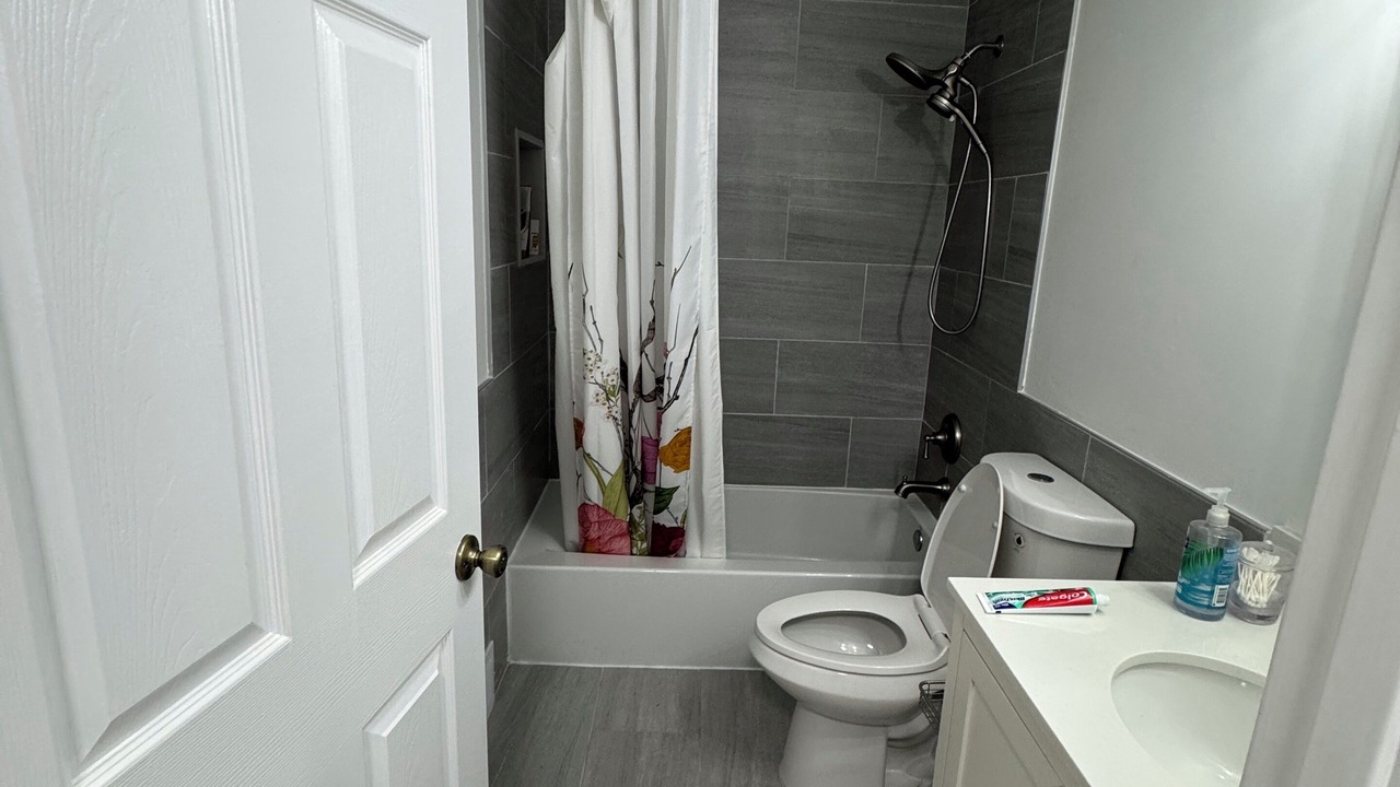 Photo of Bathroom in Port Republic
