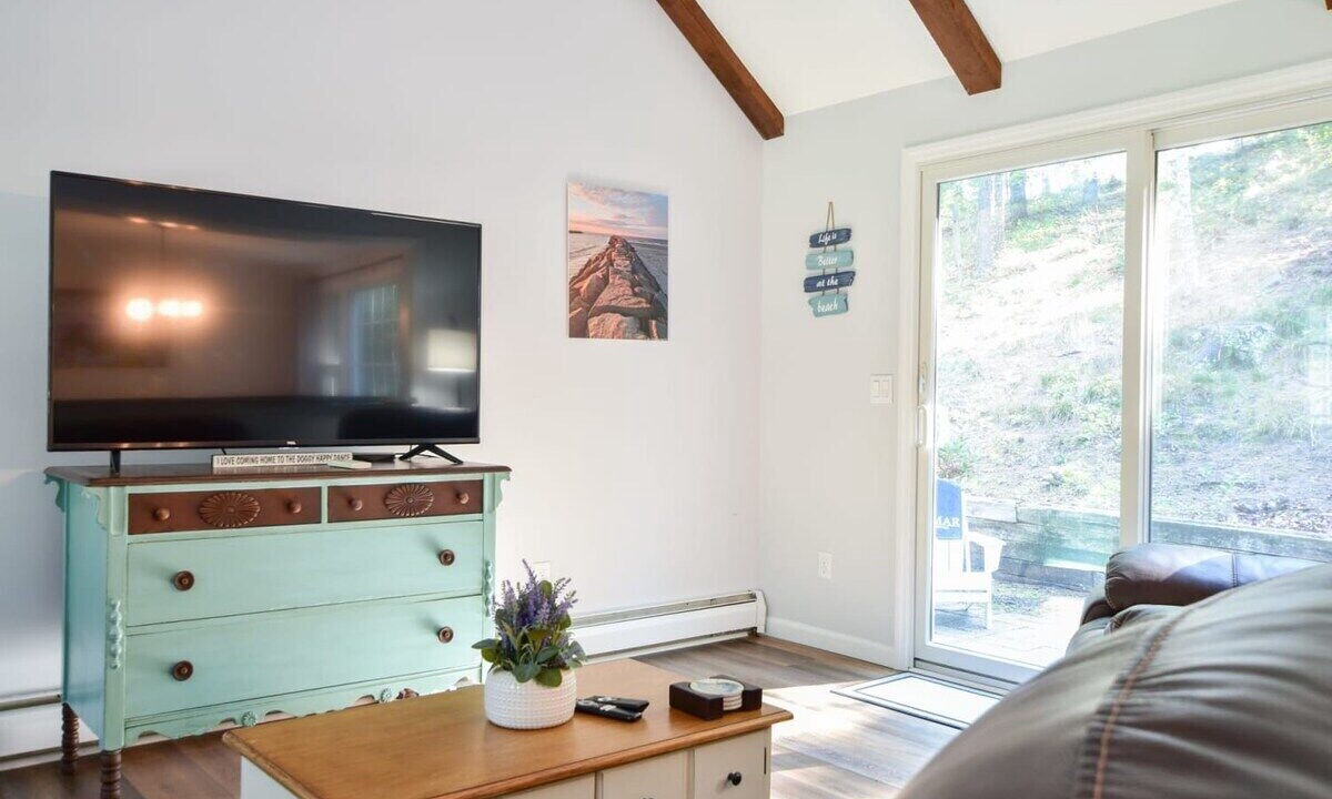 Photo of Livingroom in Yarmouth Port