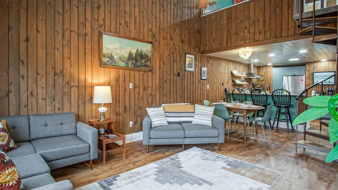 Photo of Livingroom in Edray