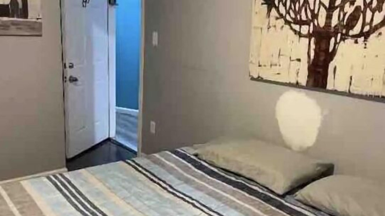Photo of Bedroom in Forest Hill