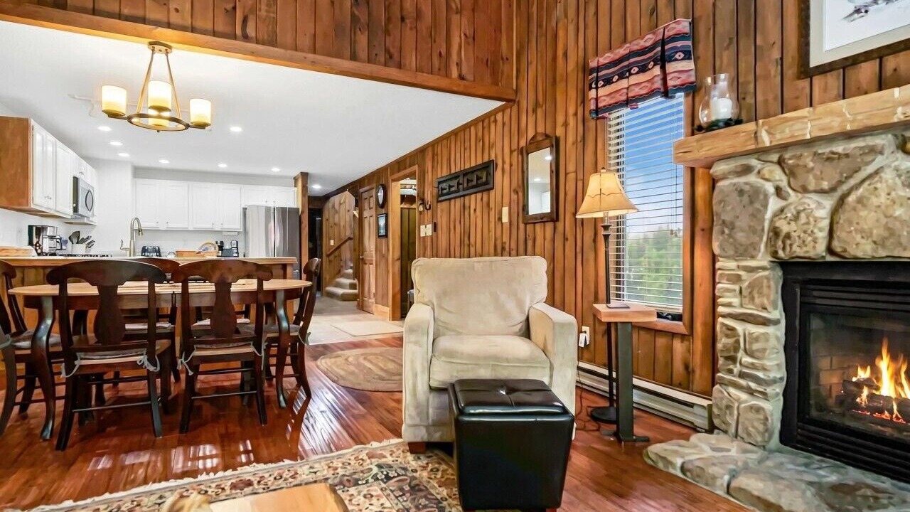 Photo of Livingroom in Edray