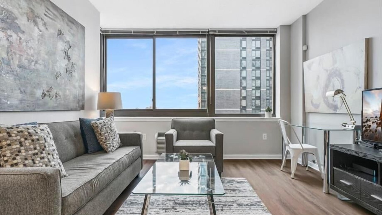 Photo of Bedroom in Hudson Exchange