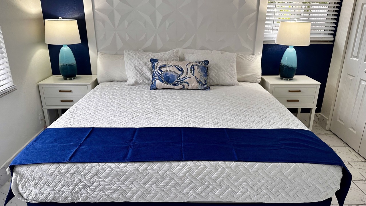 Photo of Bedroom in Lauderdale-by-the-Sea