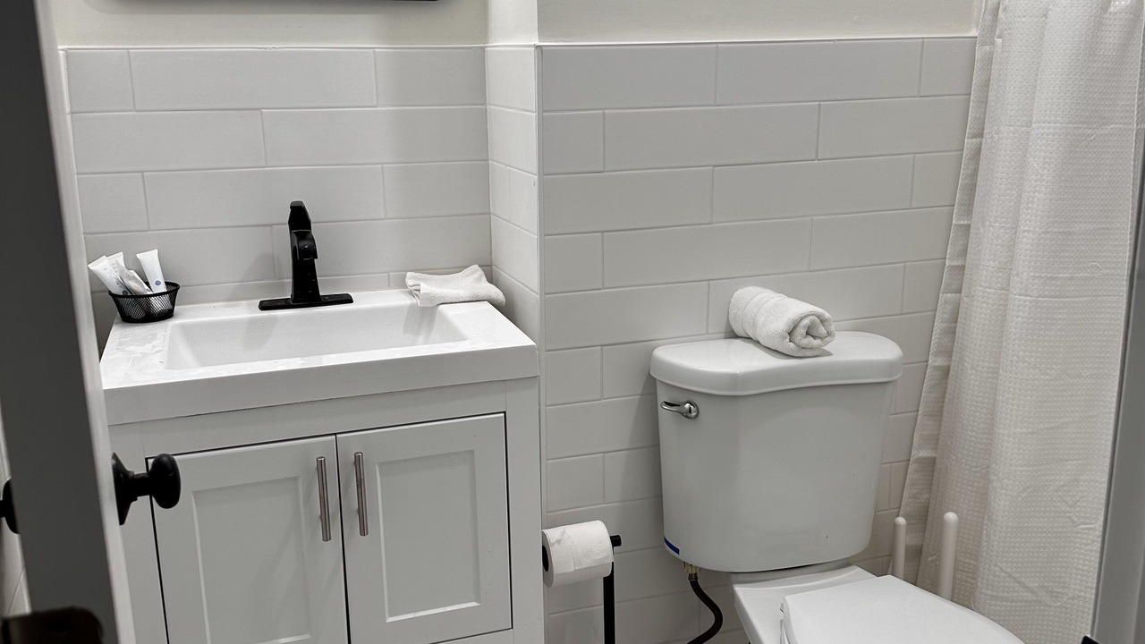 Photo of Bathroom in Lauderdale-by-the-Sea