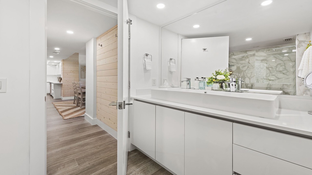 Photo of Bathroom in South Beach