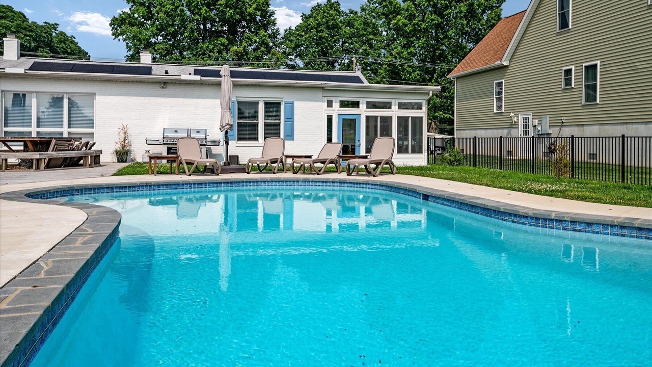 Photo of Outdoor in Tilghman