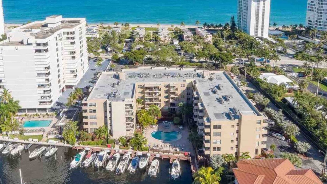Photo of Outdoor in Pompano Isles