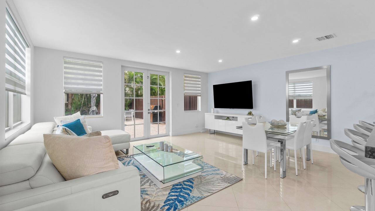 Photo of Livingroom in Lauderdale-by-the-Sea
