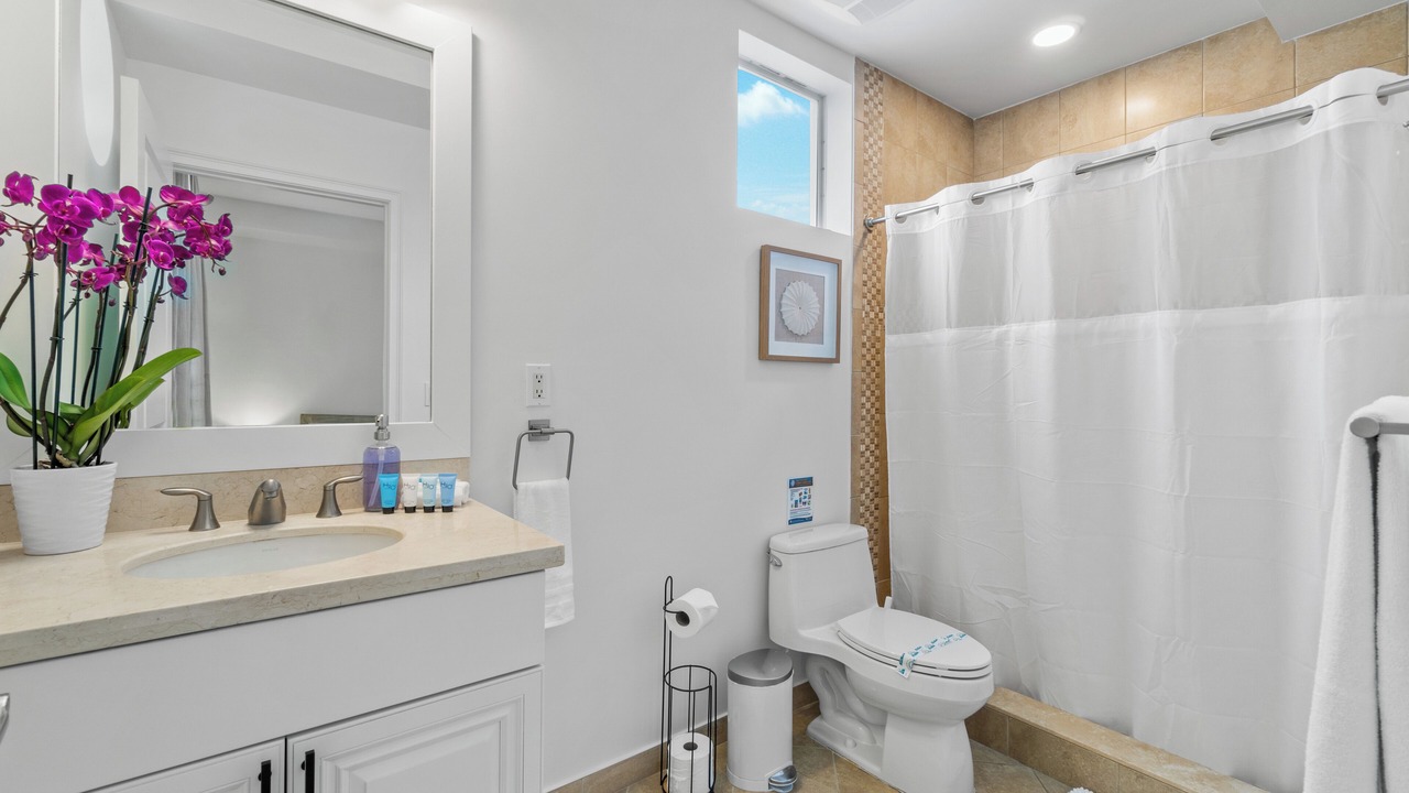 Photo of Bathroom in Lauderdale-by-the-Sea
