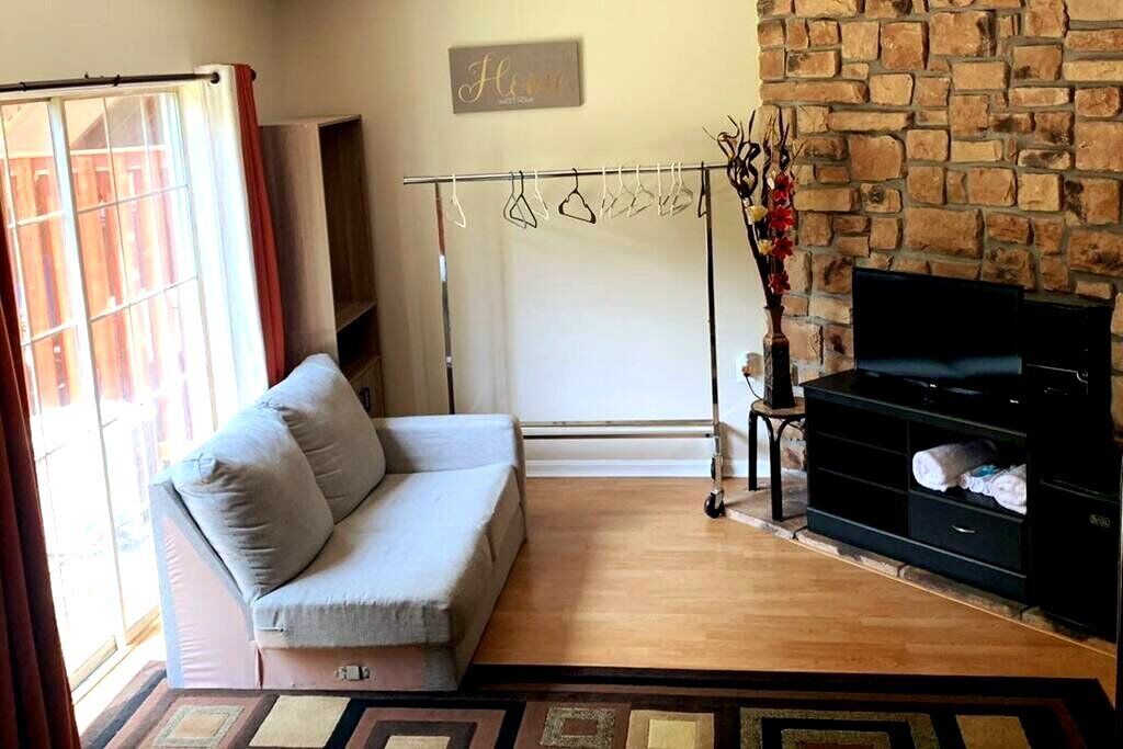 Photo of Livingroom in Hybla Valley