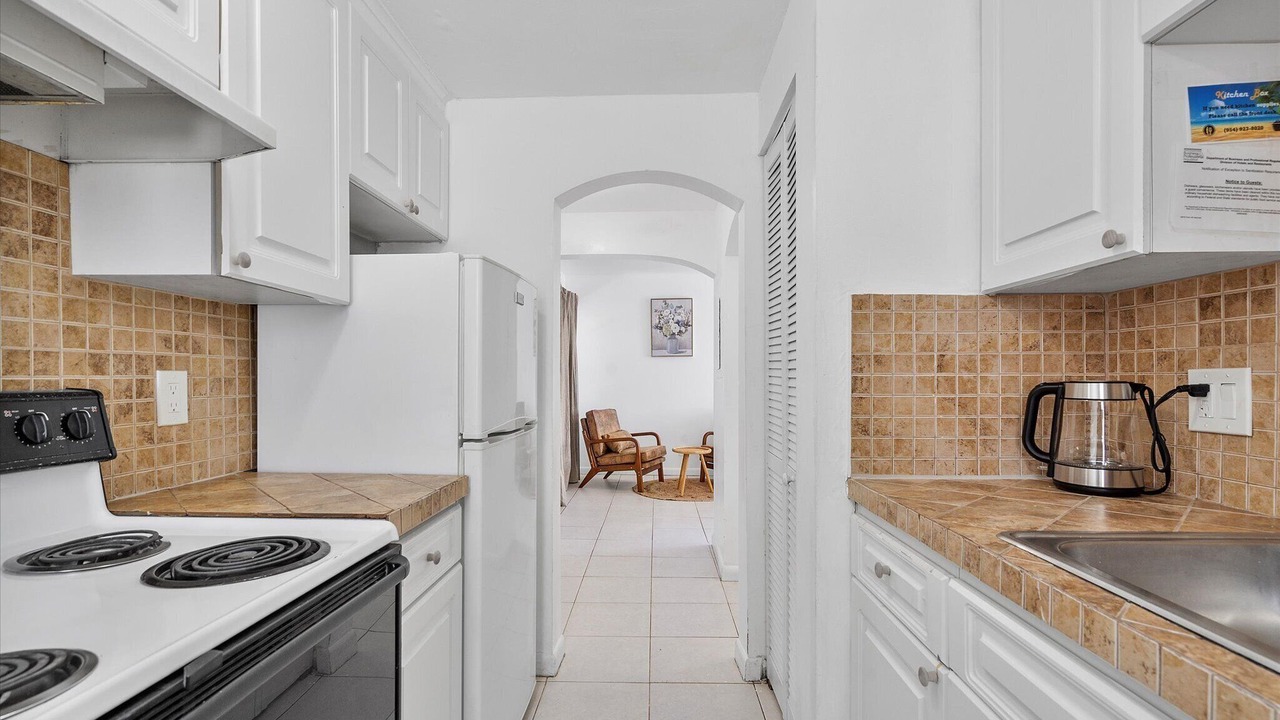 Photo of Kitchen in Hollywood Lakes