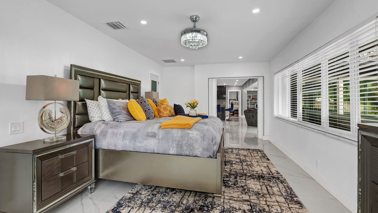 Photo of Bedroom in Deerfield Beach