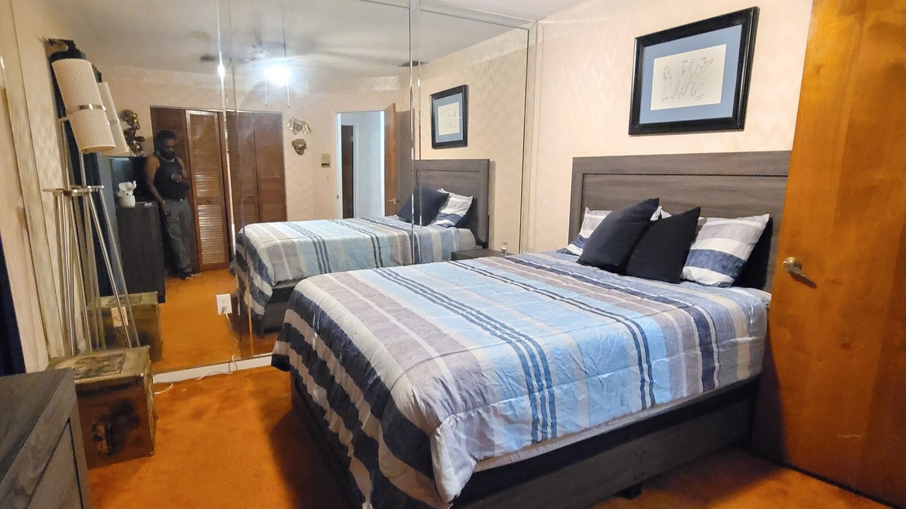 Photo of Bedroom in Miami Gardens