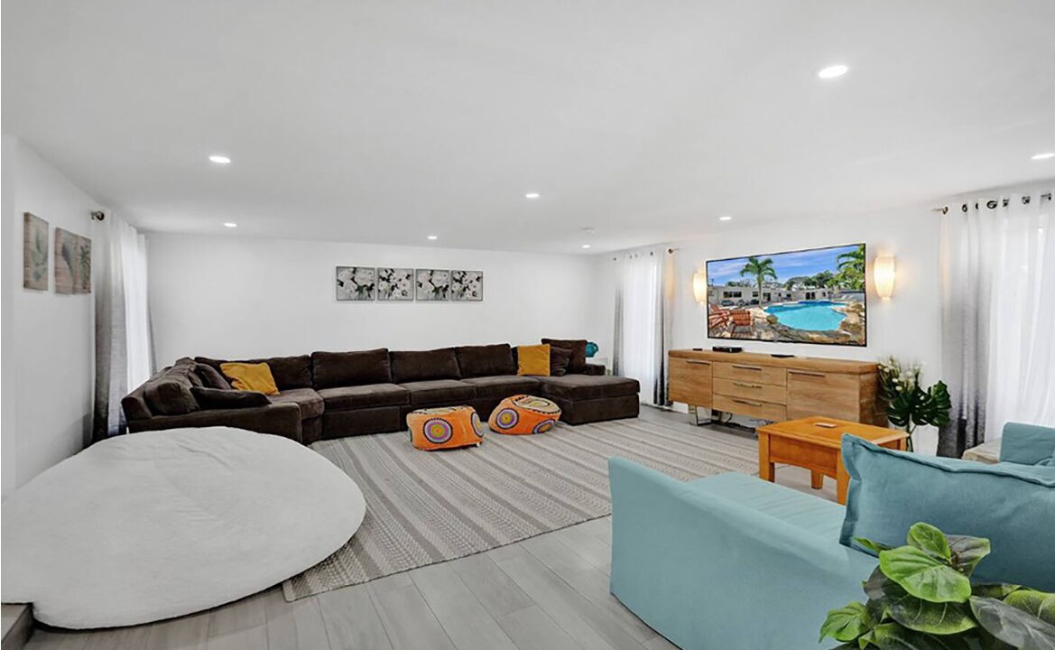 Photo of Livingroom in East Fort Lauderdale