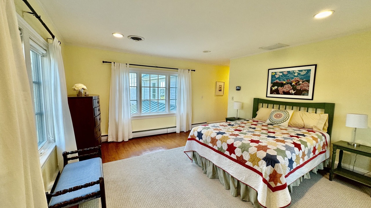 Photo of Bedroom in Easton